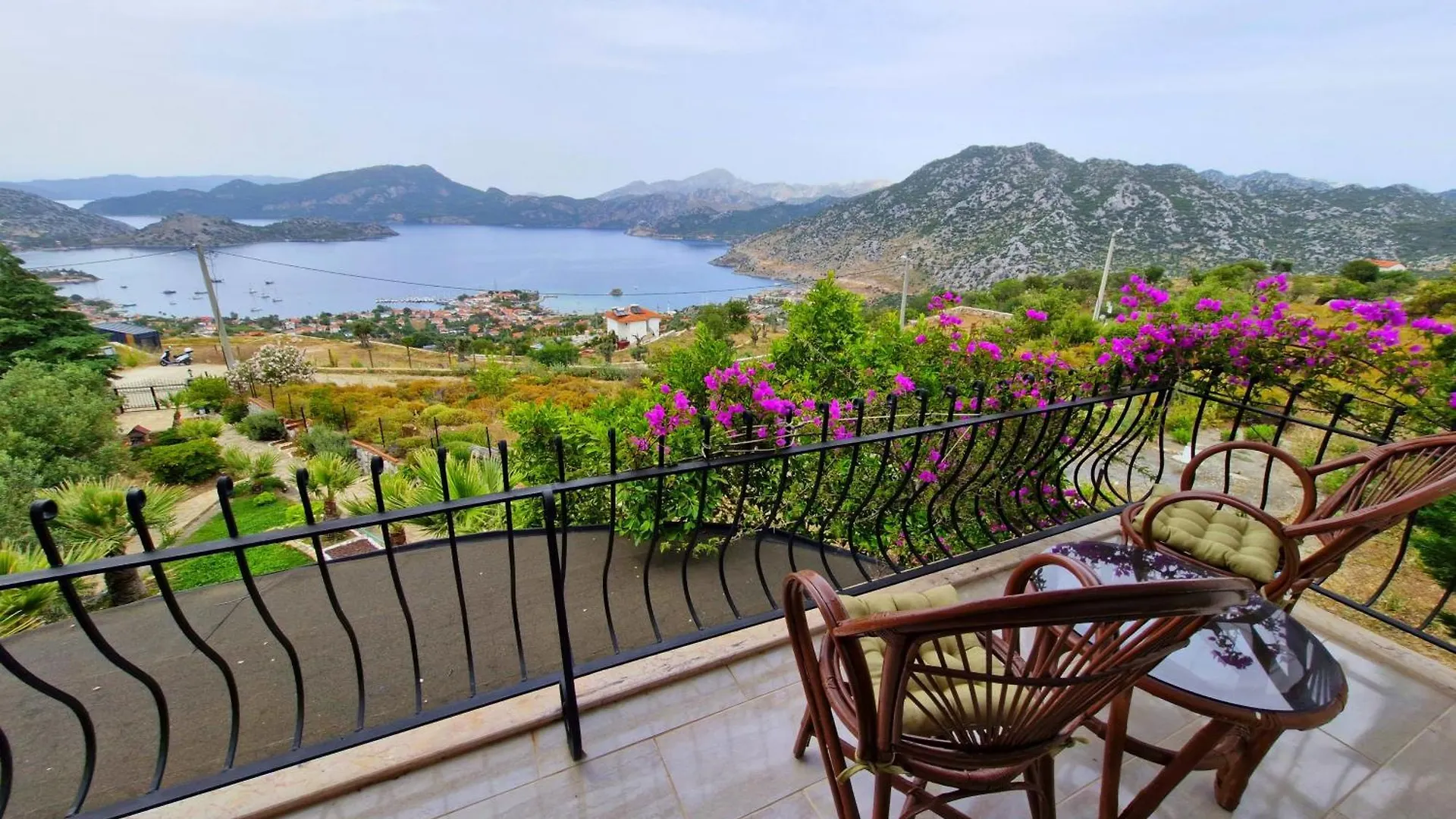 Loca Hill Διαμέρισμα Μαρμαρίς 0*,
